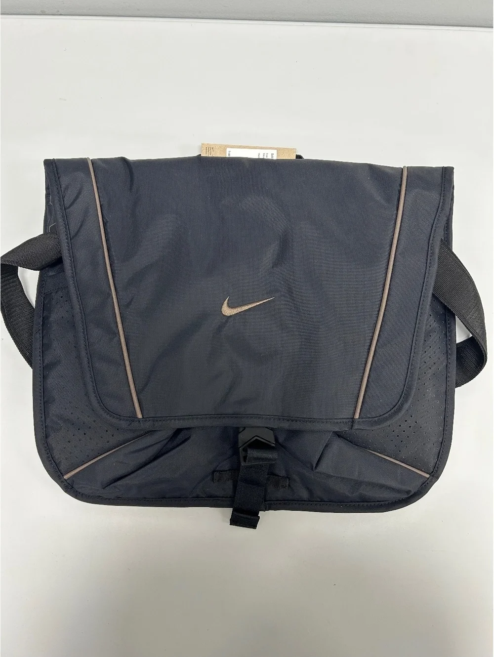 Nike Black Messenger Bag with Adjustable Strap